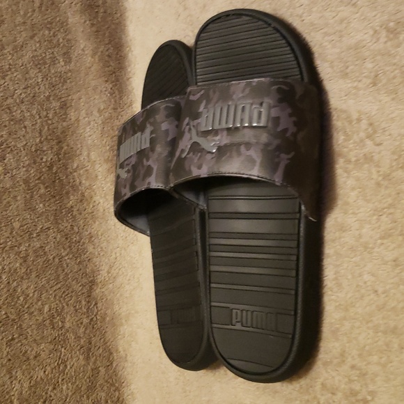 Puma slides - Picture 2 of 6